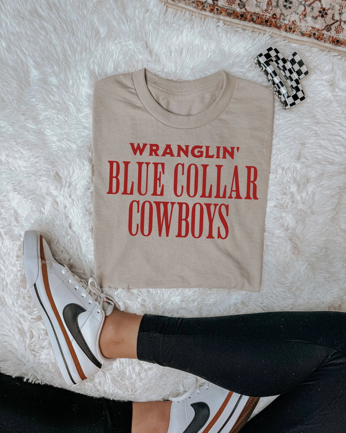 Wrangling blue collar tee-shirt